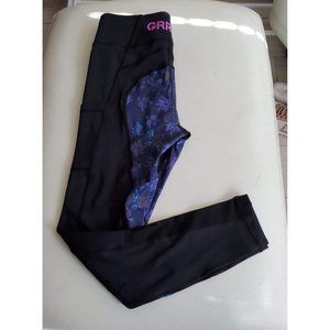 GRRRL 7/8 tights, black with flowered and mesh panels